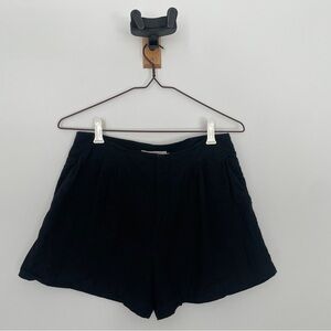 Propaganda Black Linen Blend Pleated Shorts Women’s 6